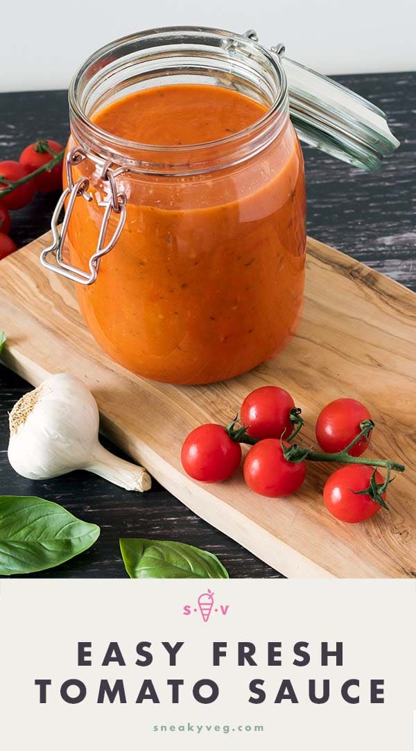 easy tomato sauce recipe by Sneaky Veg