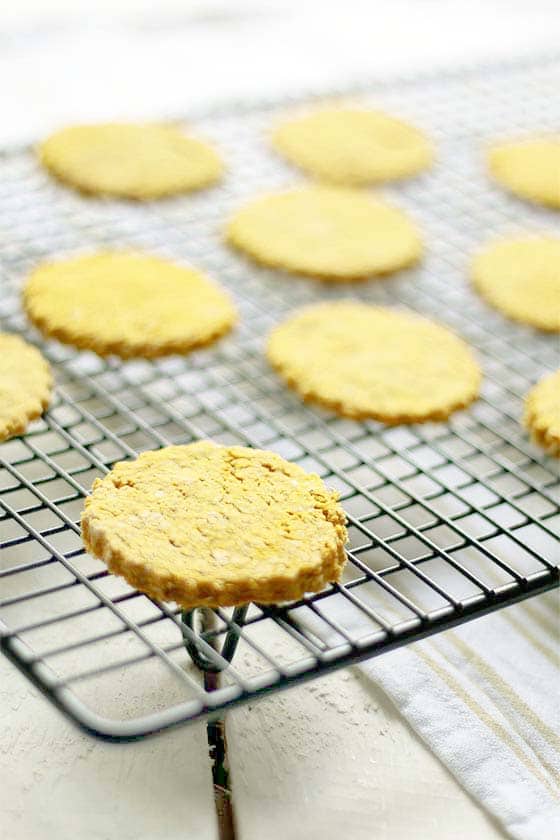 butternut squash oatcakes on cooling rack