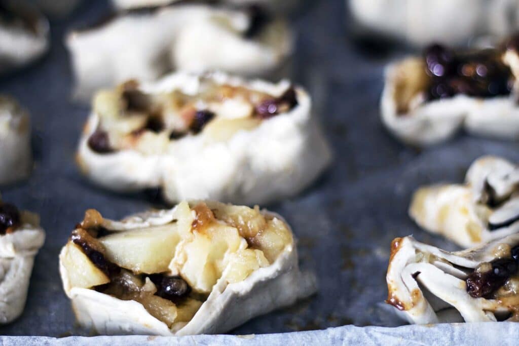 uncooked mincemeat pinwheels on cooling rack