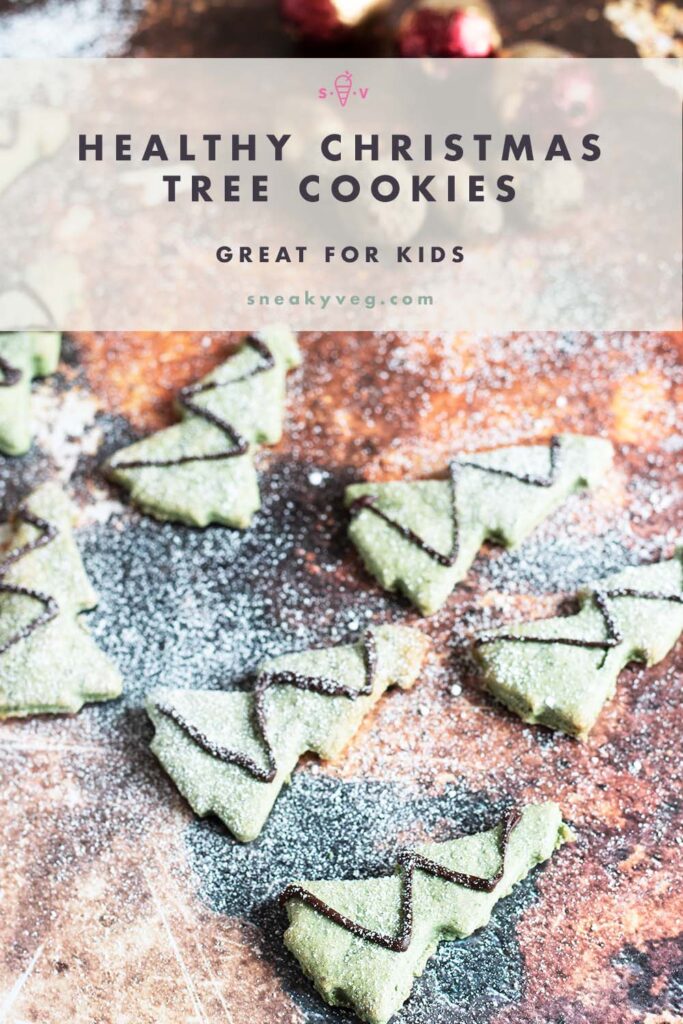 Green Christmas tree cookies with table decorations