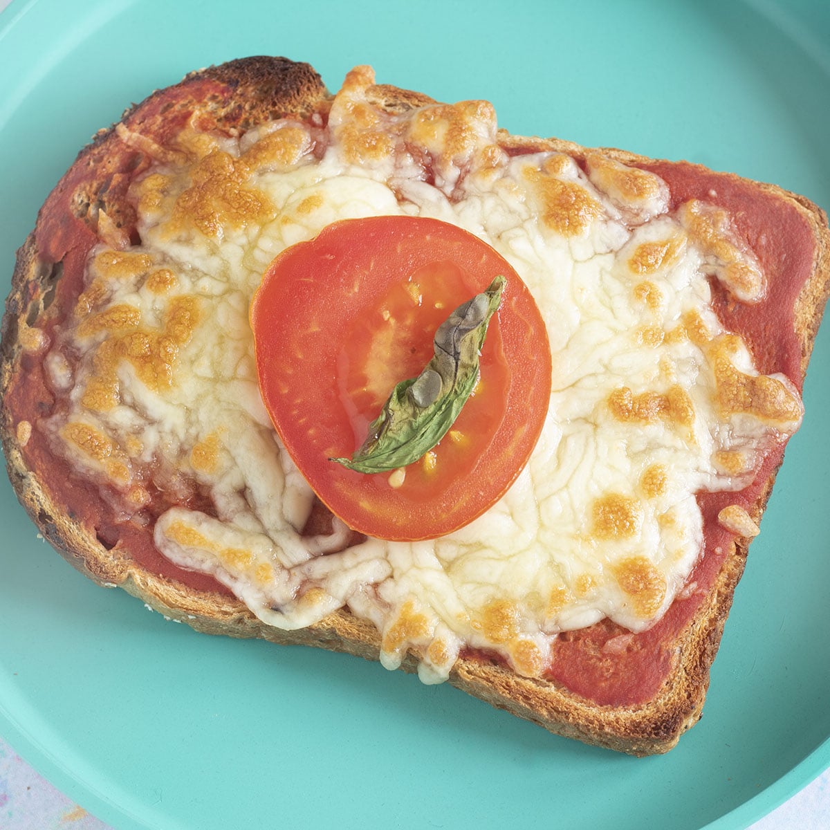Pizza toast - Sneaky Veg